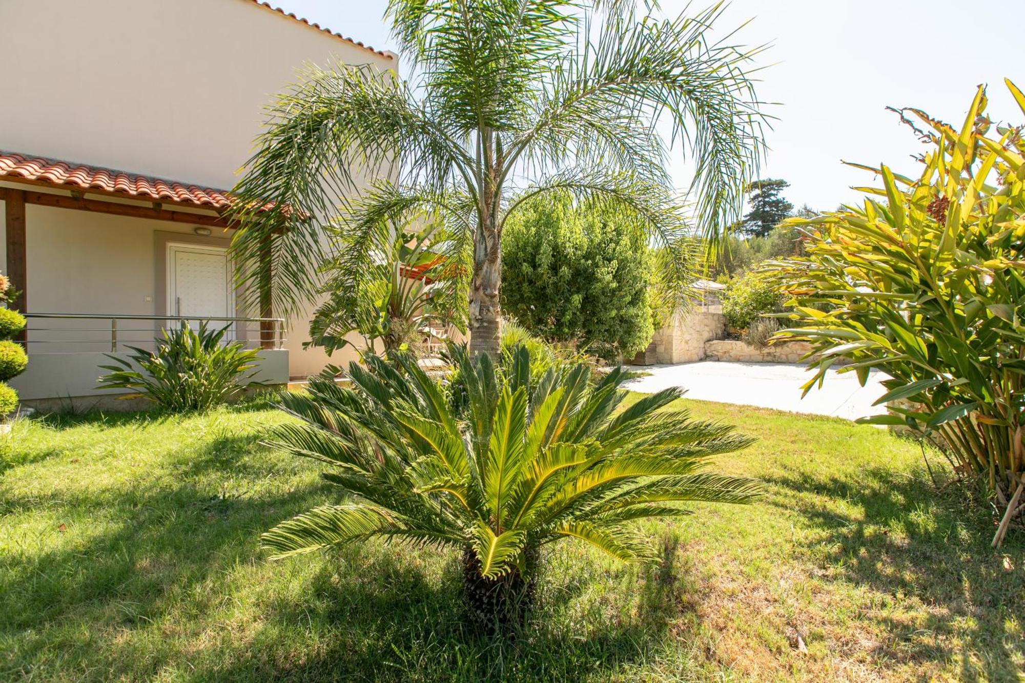 Villa Neaira Vatolakkos  エクステリア 写真