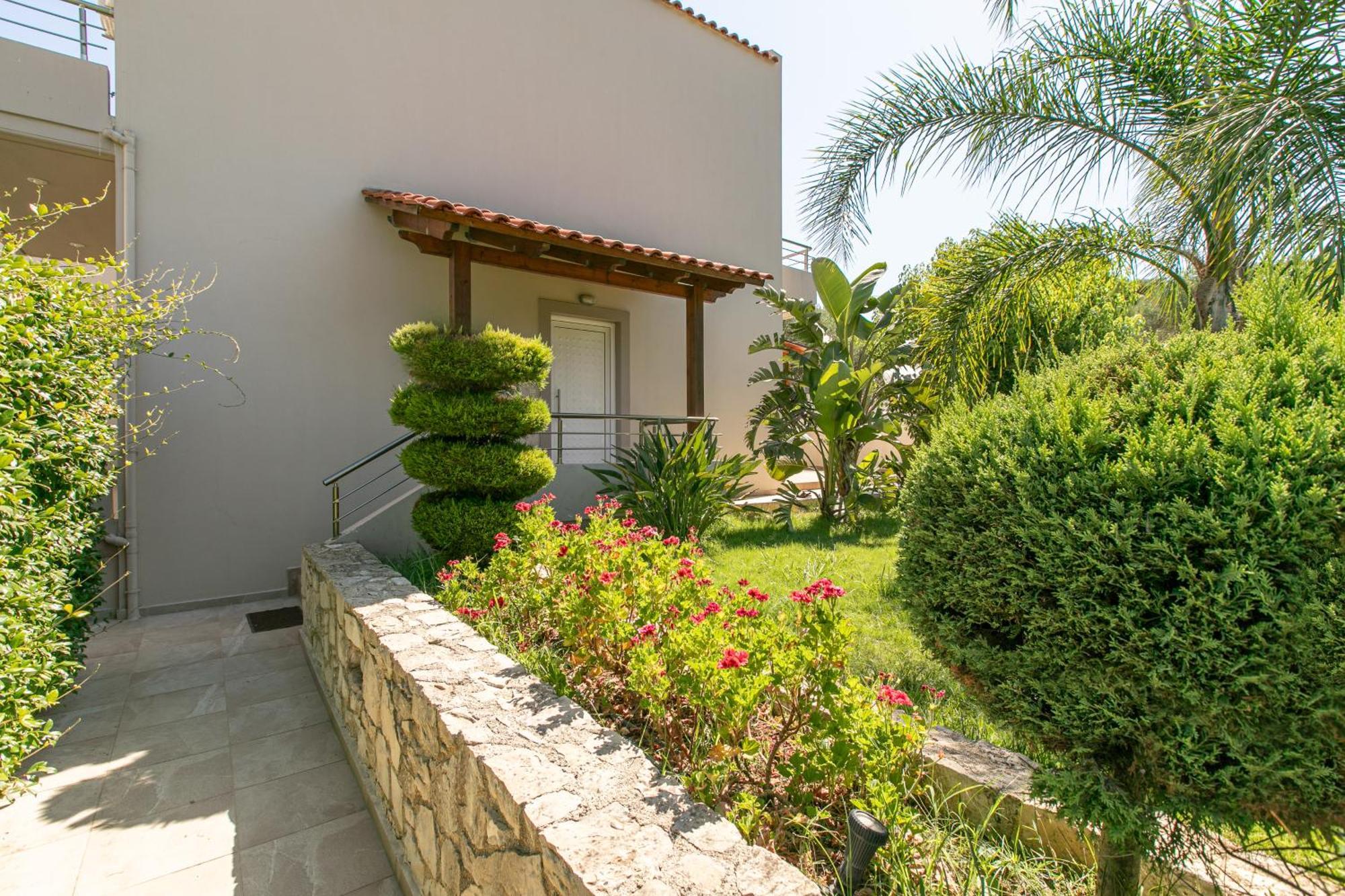 Villa Neaira Vatolakkos  エクステリア 写真