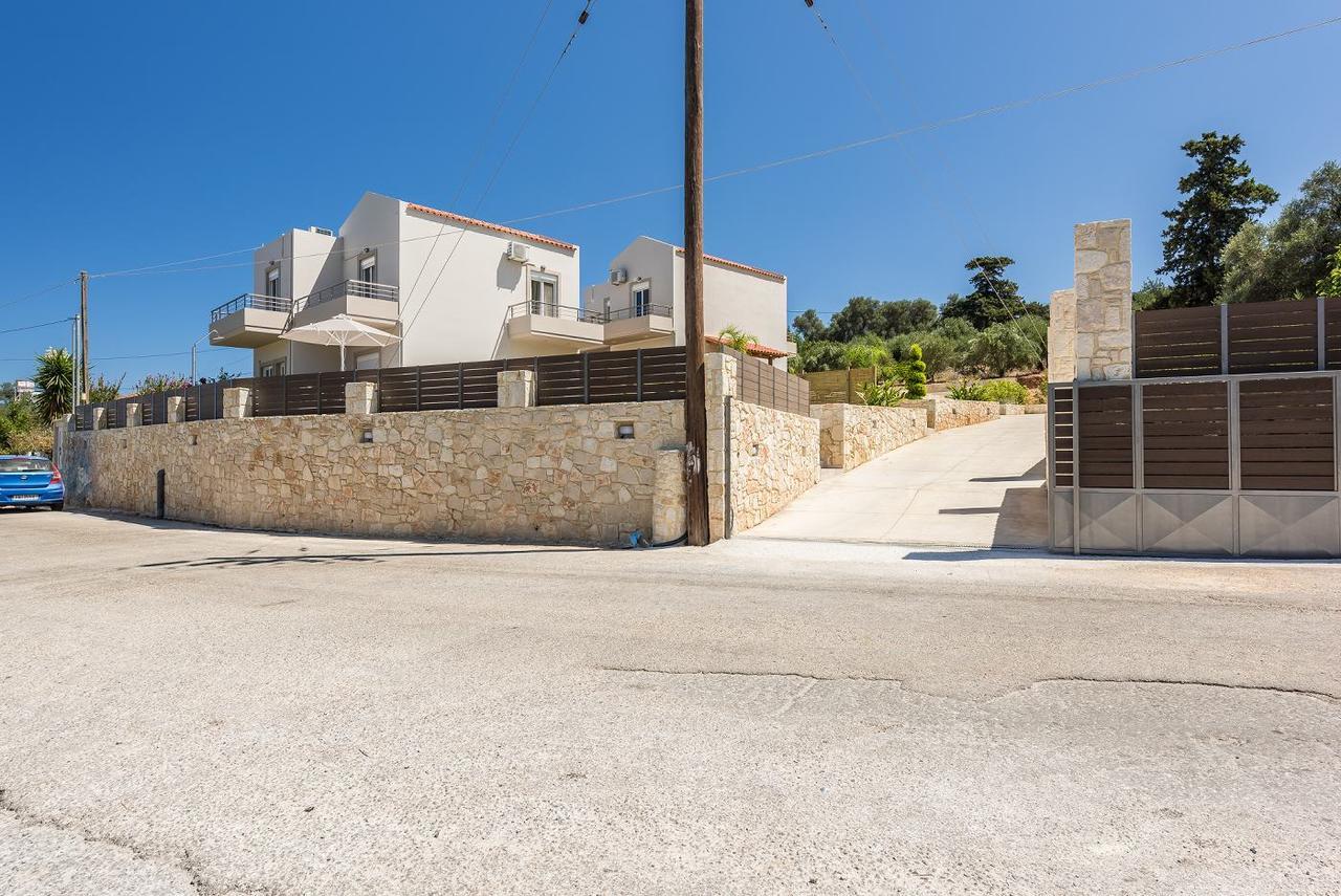 Villa Neaira Vatolakkos  エクステリア 写真