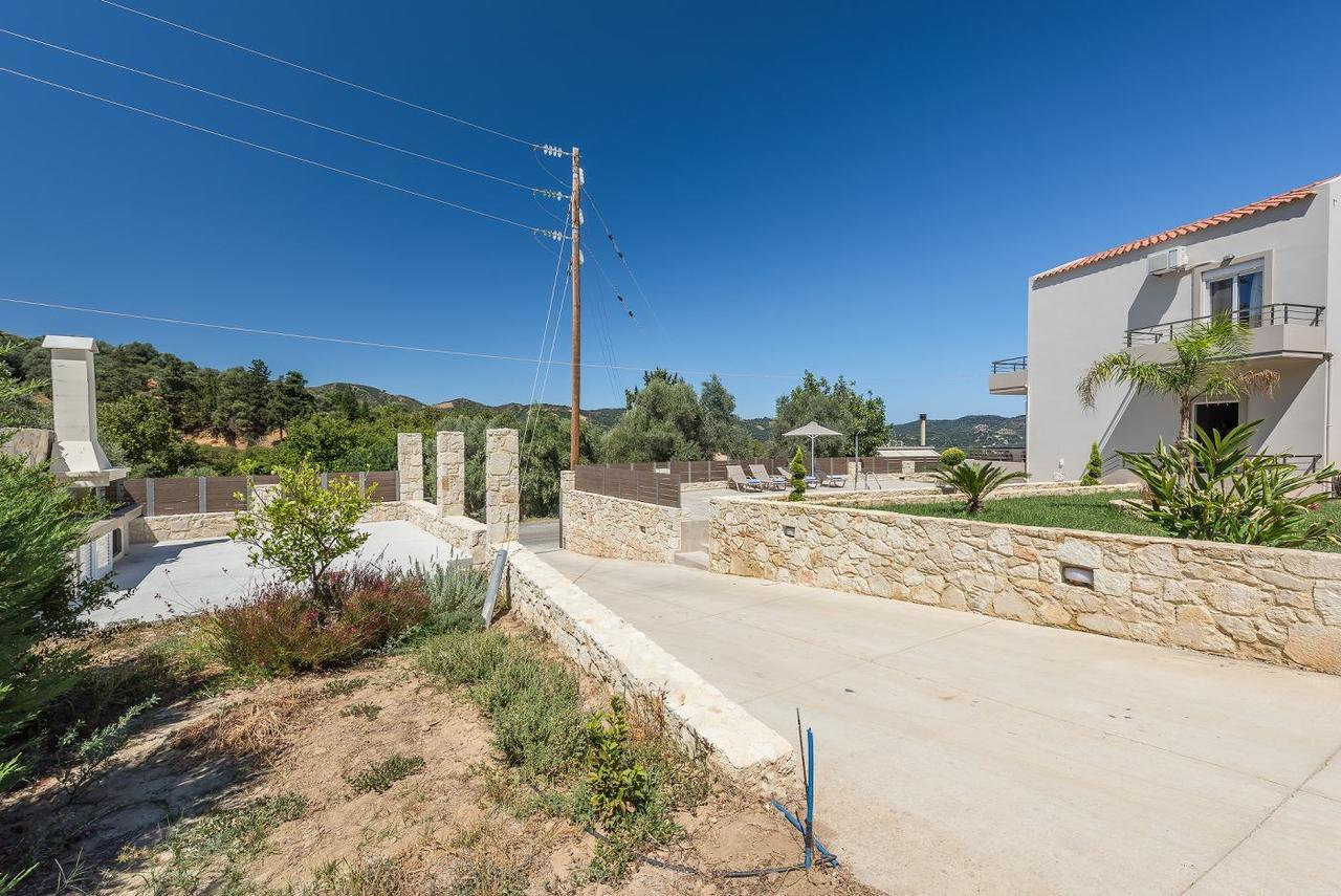 Villa Neaira Vatolakkos  エクステリア 写真